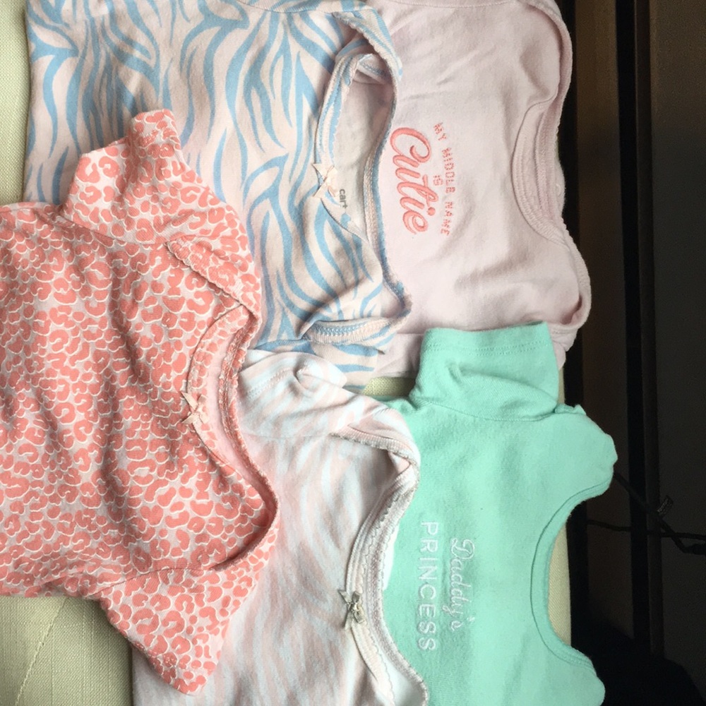 Short sleeve onesies